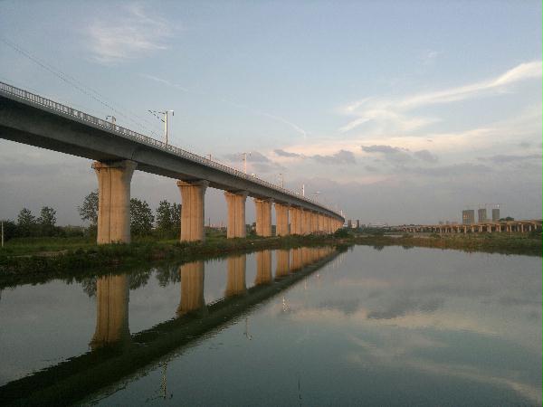 成渝鐵路采用松夏<a href='http://www.mayor-forum.cn/' target='_blank'><u>空氣彈簧</u></a>